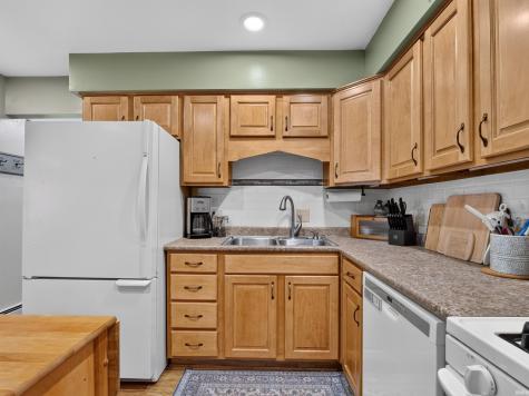 4701 Fairlawn Pass Fort Wayne IN 46815