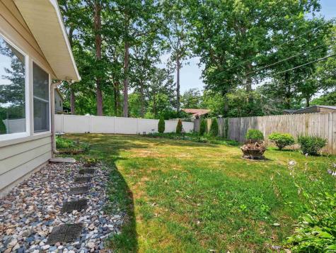 4701 Fairlawn Pass Fort Wayne IN 46815