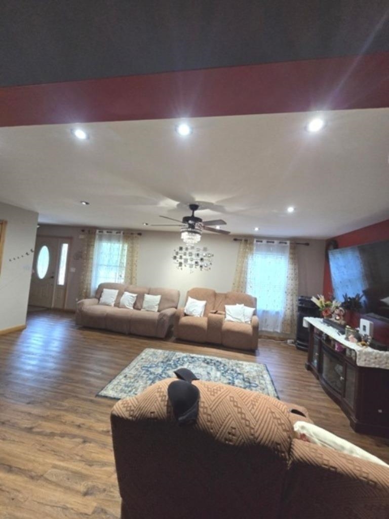 727 Markle Avenue Elkhart IN 46517