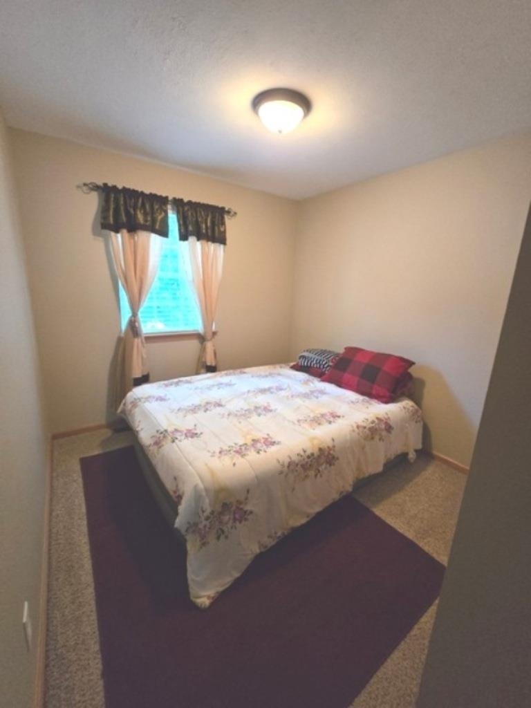727 Markle Avenue Elkhart IN 46517