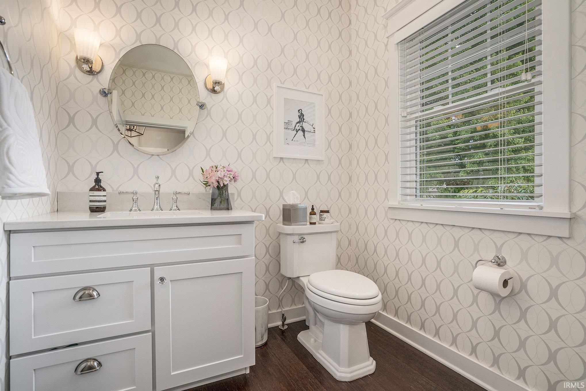 30465 Quail Pointe Drive Granger IN 46530