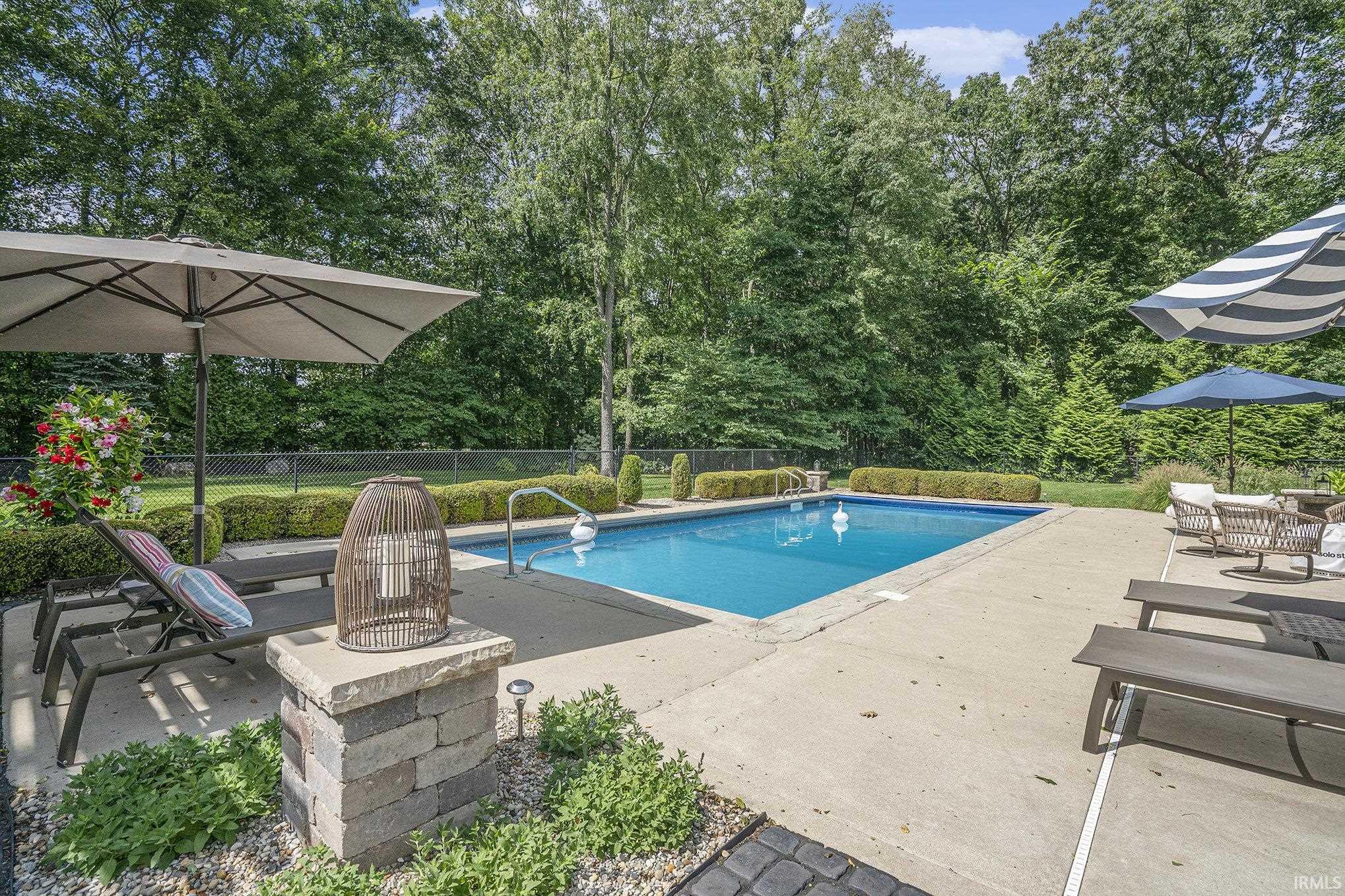 30465 Quail Pointe Drive Granger IN 46530