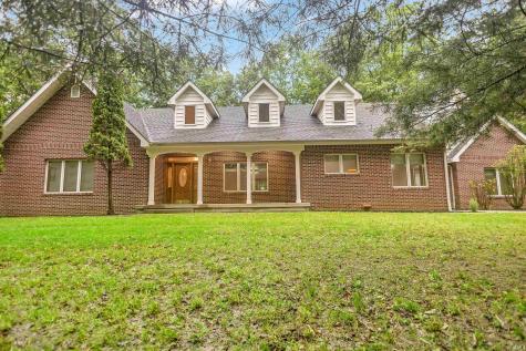 1280 Parkview Heights Road Nashville IN 47448