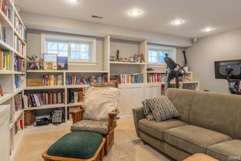 2703 E Hemlock Circle Bloomington IN 47401
