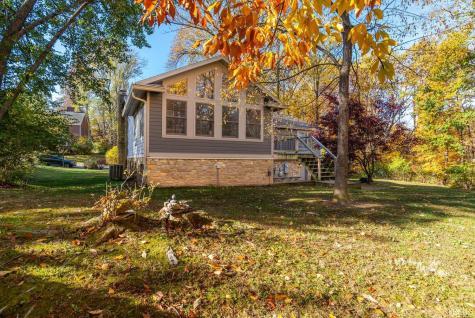 2703 E Hemlock Circle Bloomington IN 47401