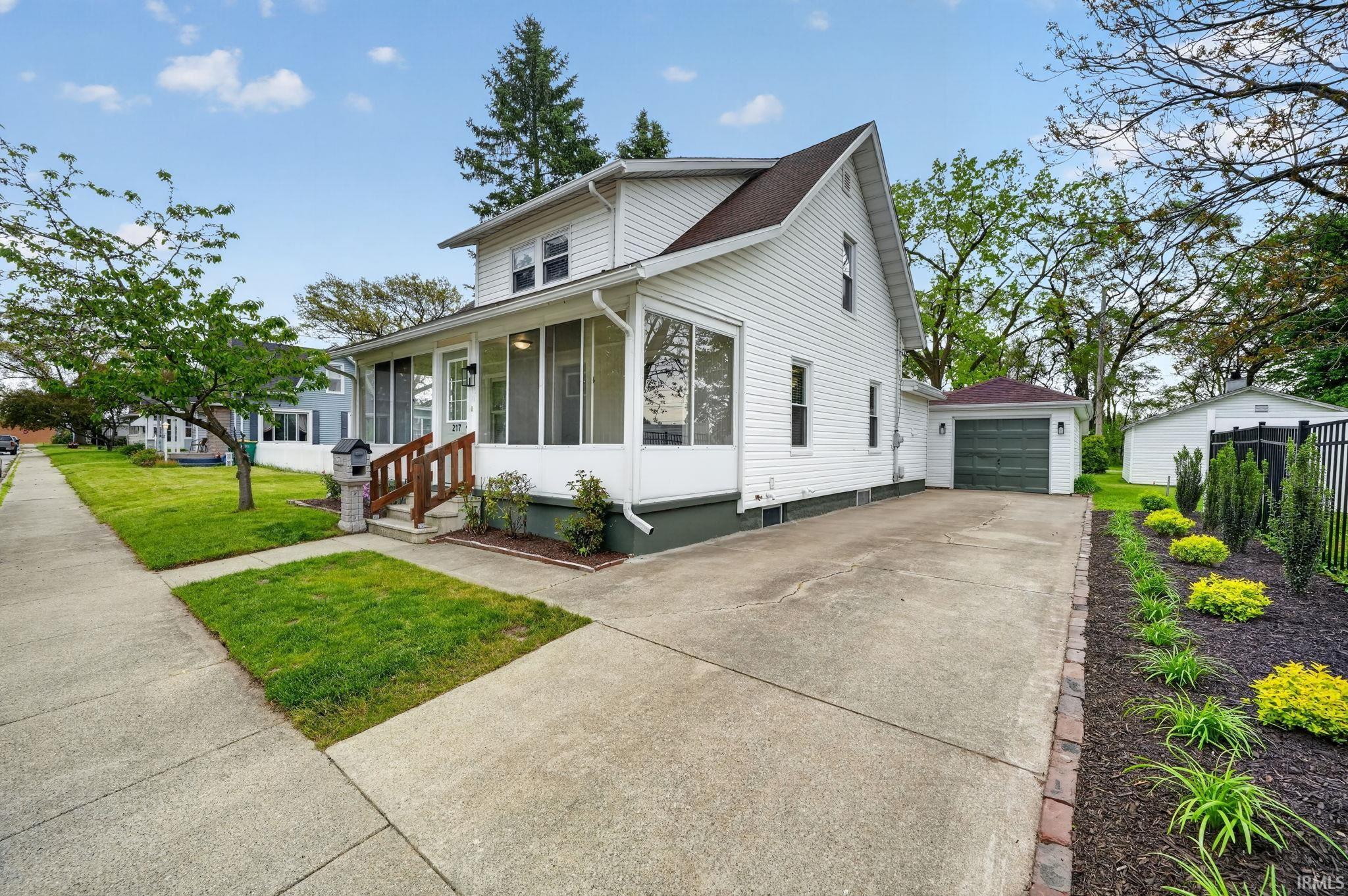 217 Stanley Street Mishawaka IN 46545