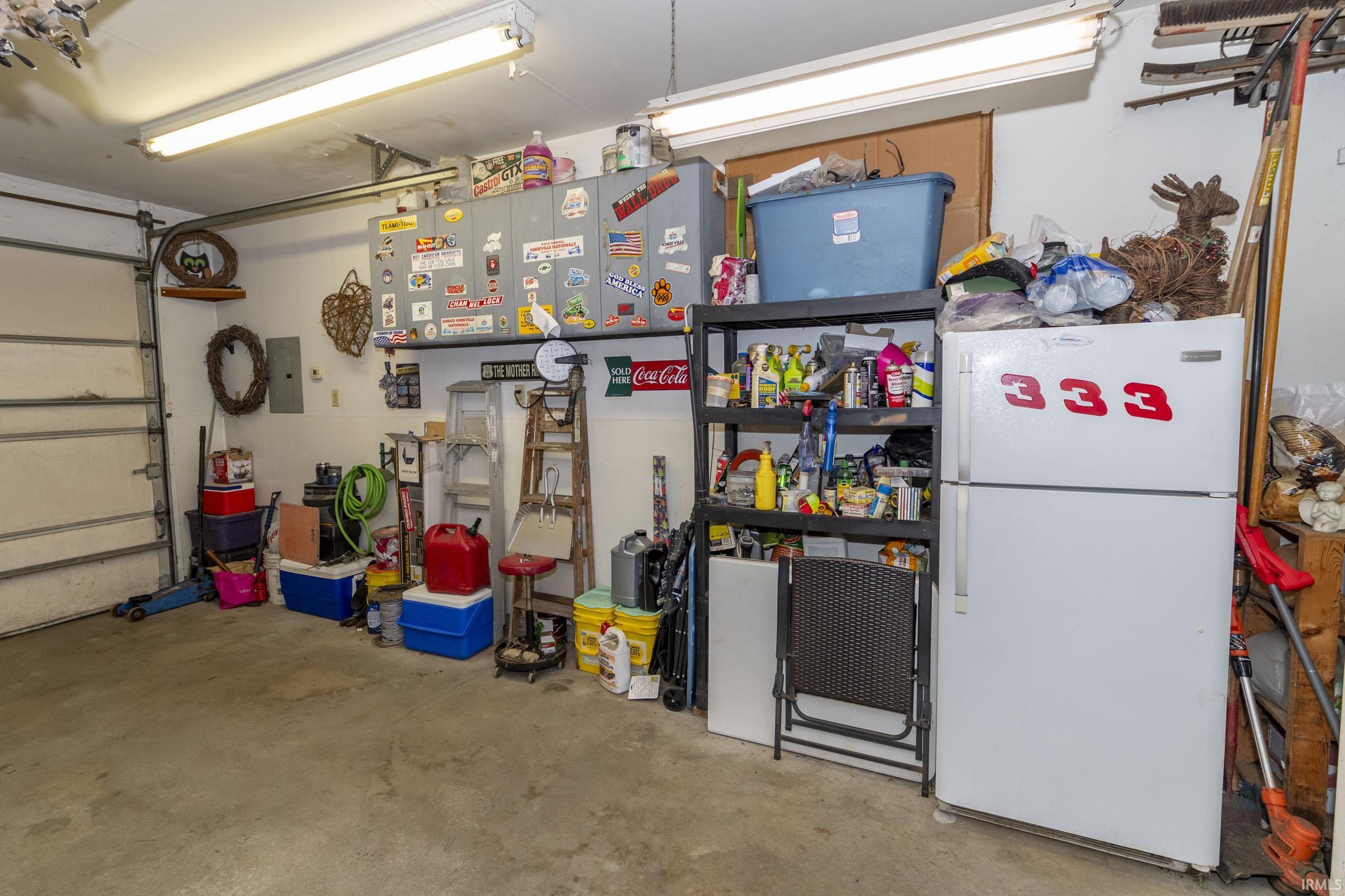 825 E Donmoyer Avenue South Bend IN 46614