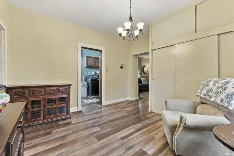907 Poplar Street Huntington IN 46750
