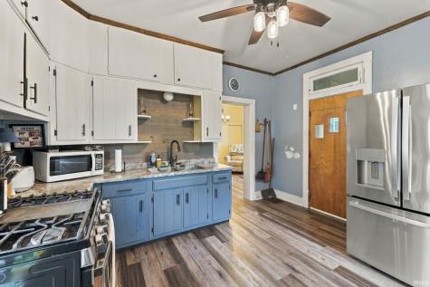 907 Poplar Street Huntington IN 46750