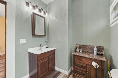 907 Poplar Street Huntington IN 46750