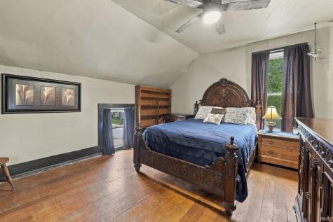 907 Poplar Street Huntington IN 46750