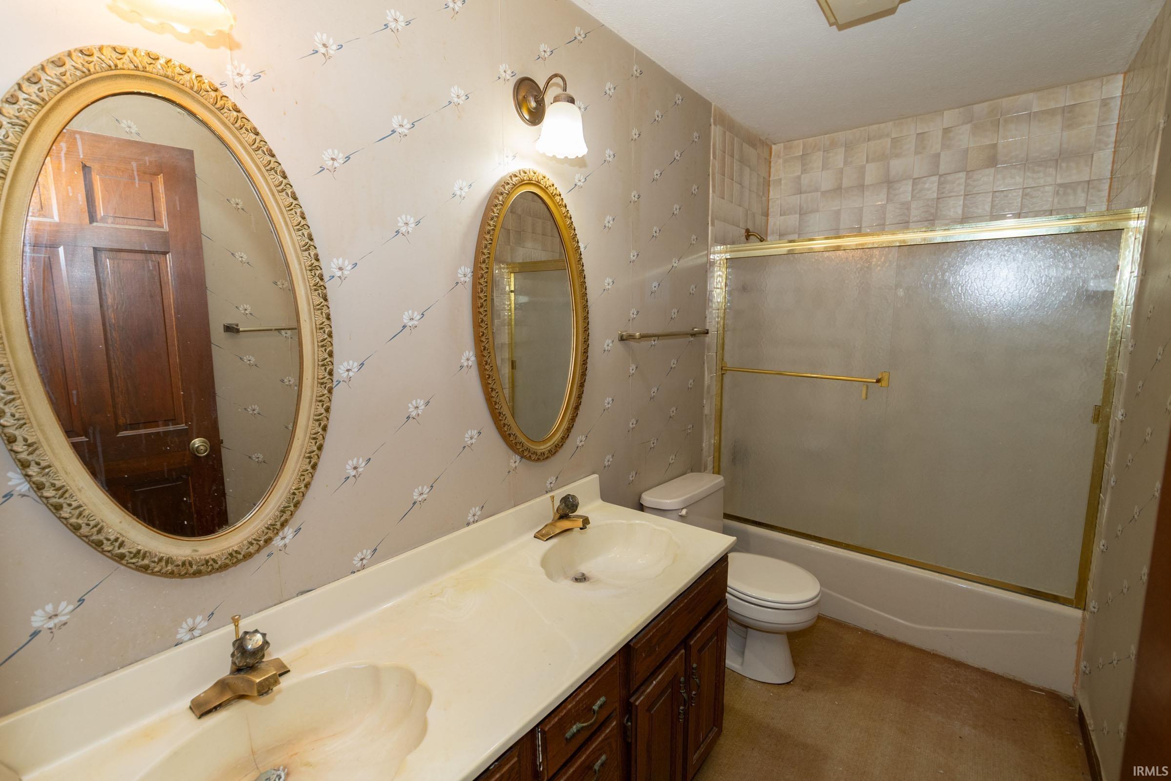 15566 Signal Hill Court Granger IN 46530