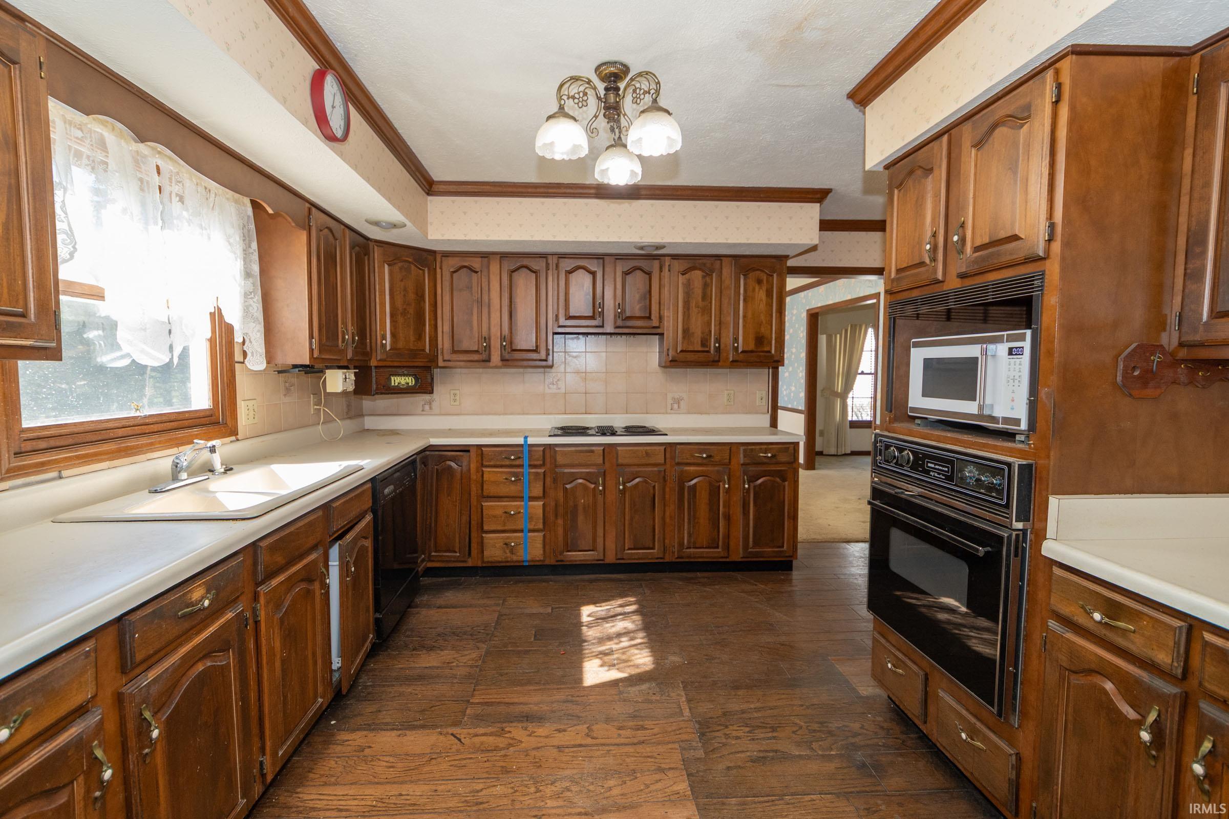 15566 Signal Hill Court Granger IN 46530