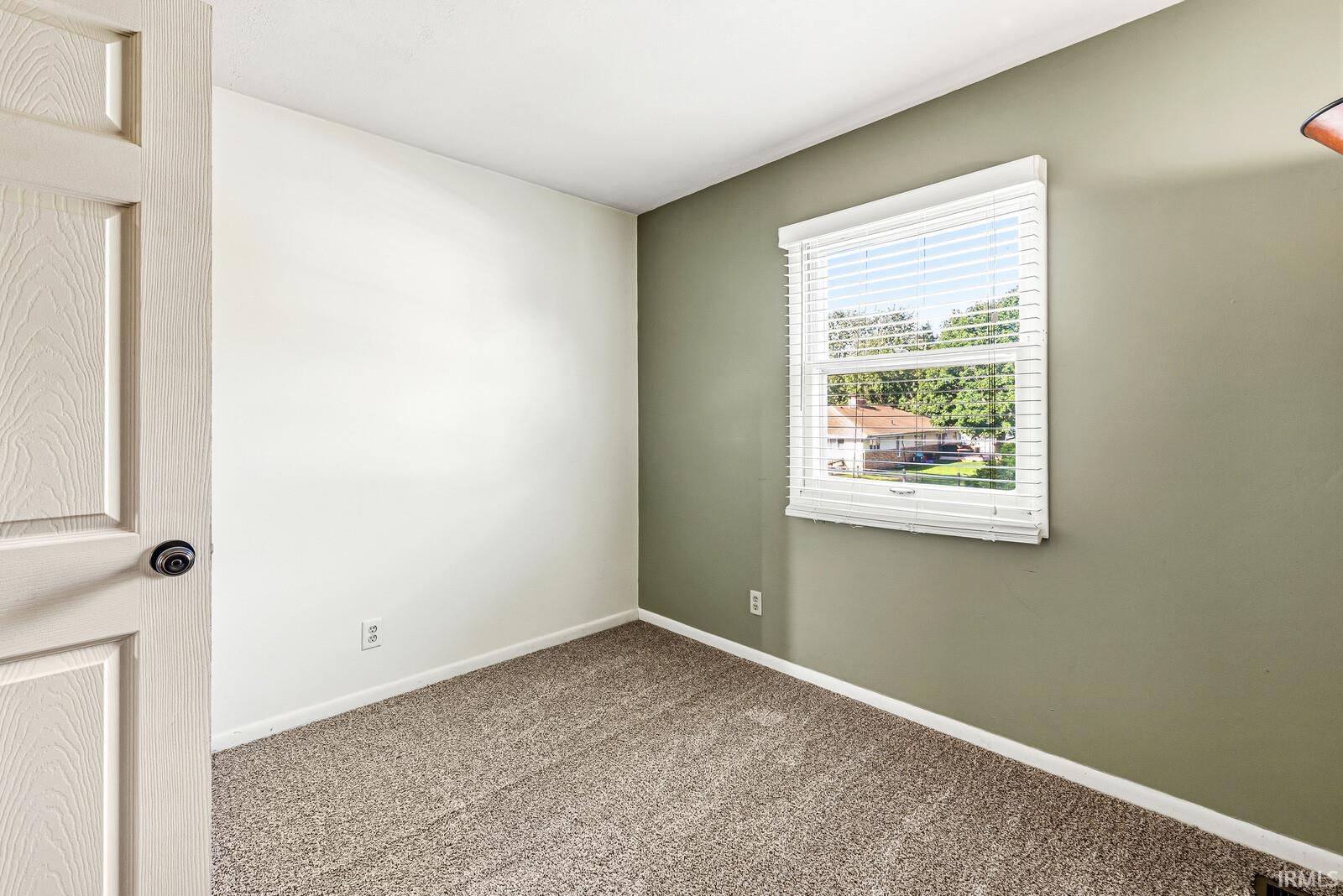 1473 Cambridge Drive South Bend IN 46614