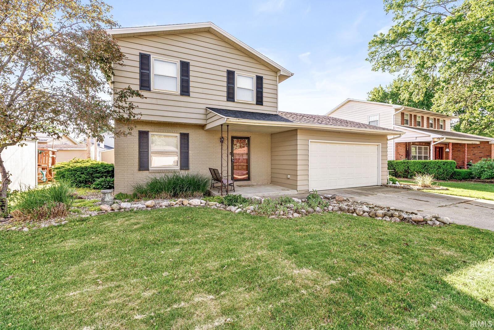 1473 Cambridge Drive South Bend IN 46614