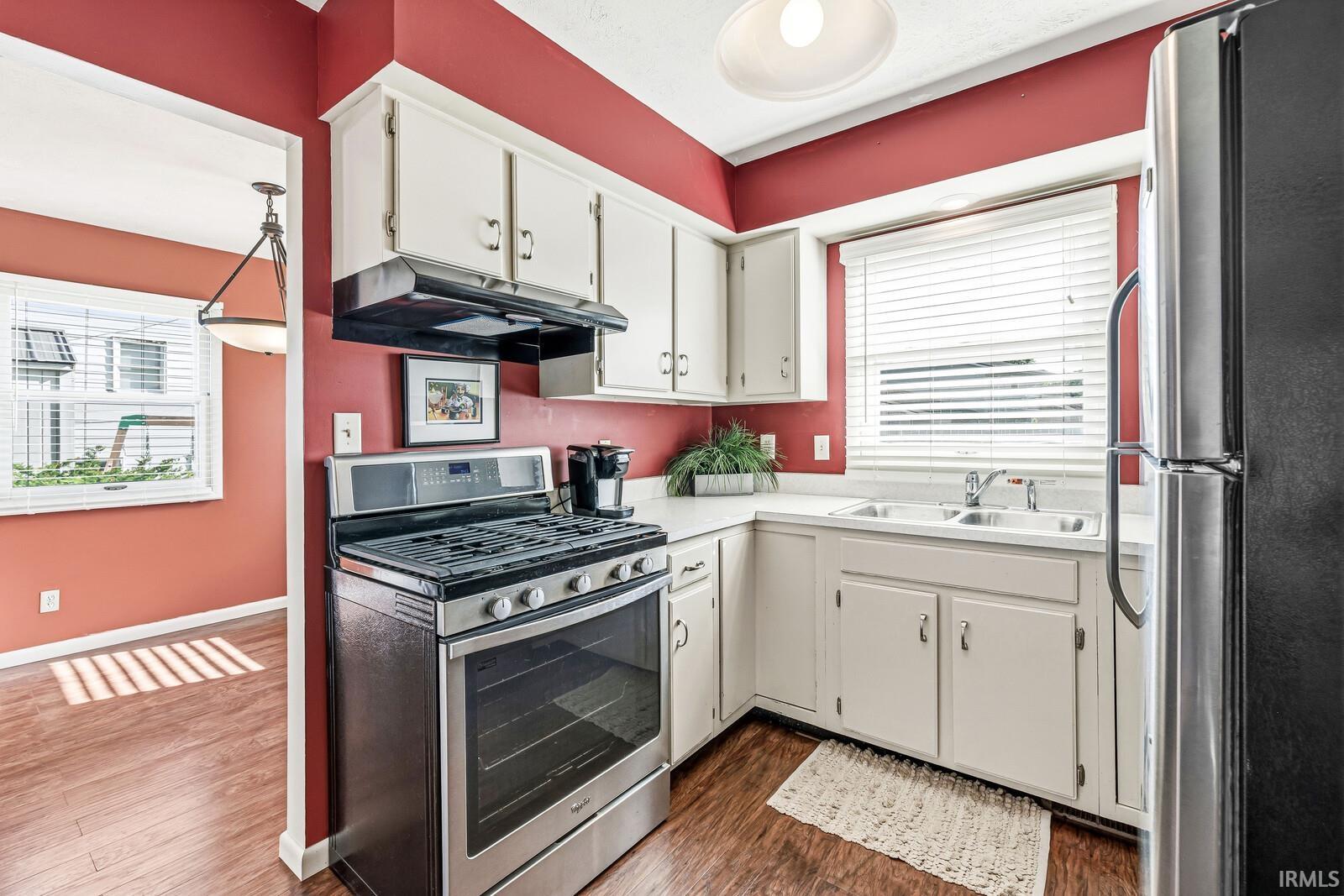 1473 Cambridge Drive South Bend IN 46614