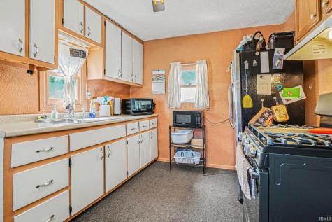 107 N Grand Boulevard Osceola IN 46561