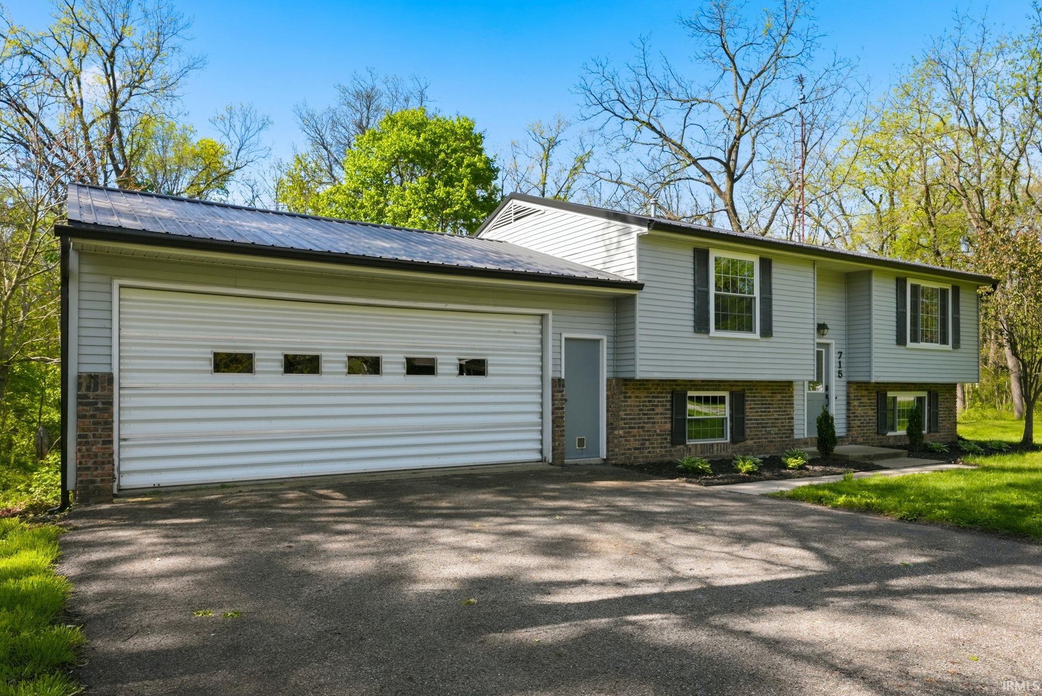 715 W 9th Street Rochester IN 46975