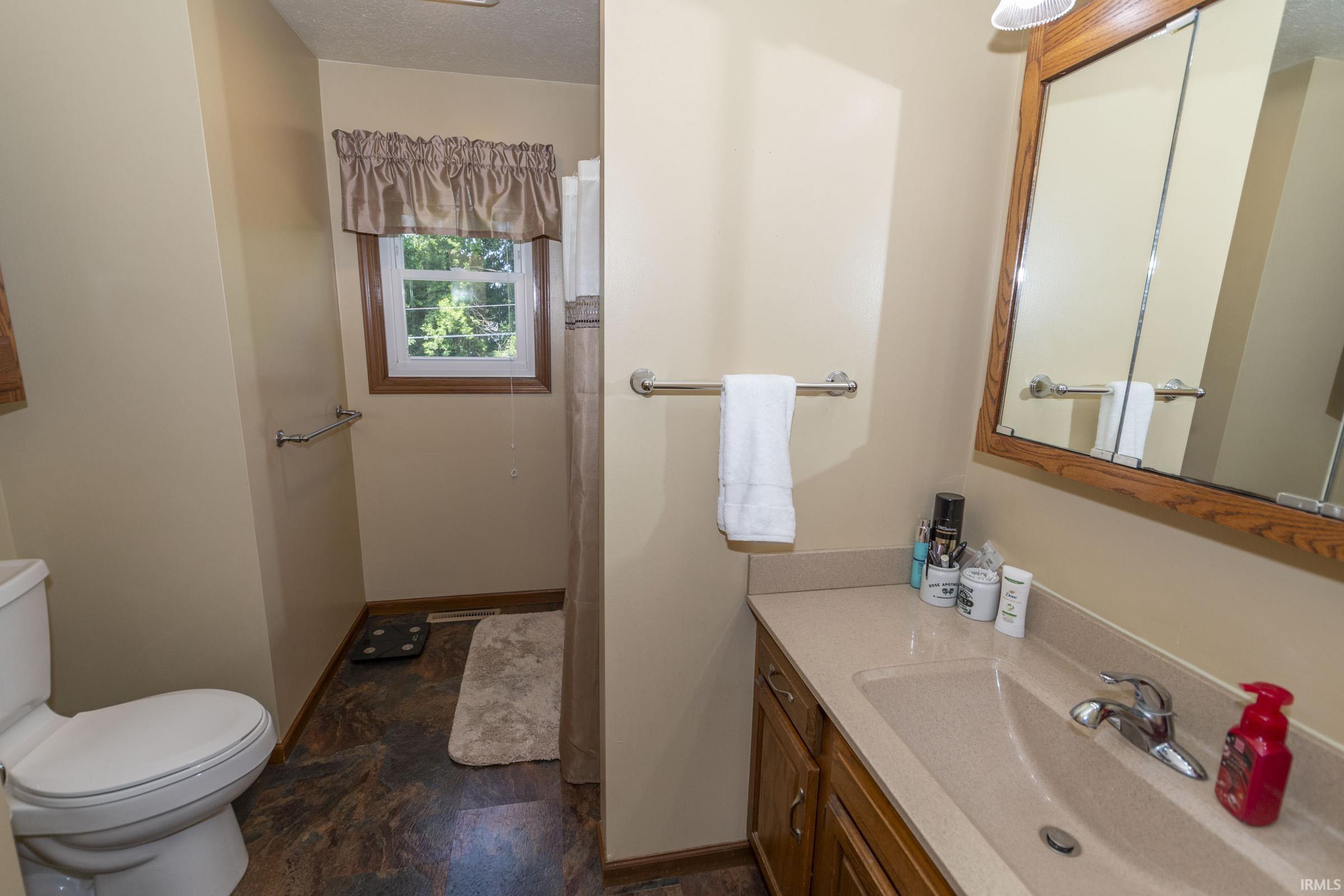51145 W Brandychase Granger IN 46530