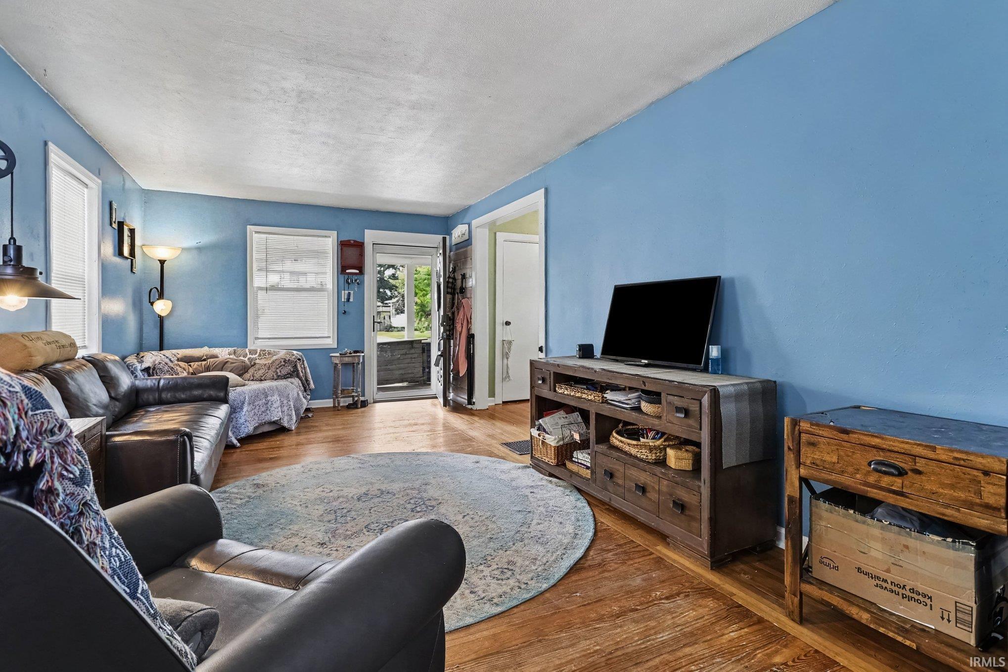 1009 E Ewing Avenue South Bend IN 46613