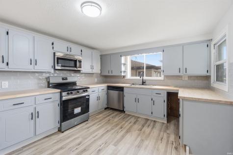 2311 Main Street Elwood IN 46036