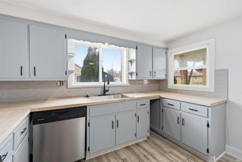2311 Main Street Elwood IN 46036