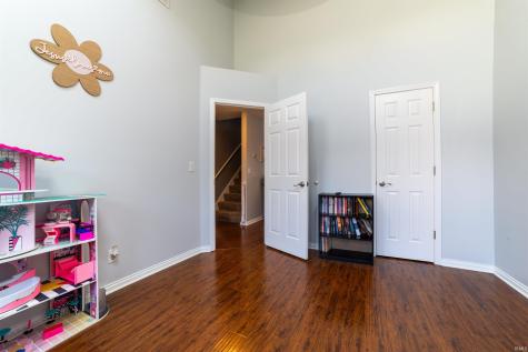 4034 Shadwell Drive Evansville IN 47715