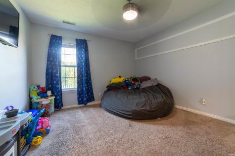 4034 Shadwell Drive Evansville IN 47715