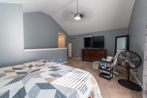 4034 Shadwell Drive Evansville IN 47715