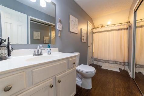 4034 Shadwell Drive Evansville IN 47715