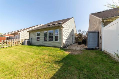 4034 Shadwell Drive Evansville IN 47715