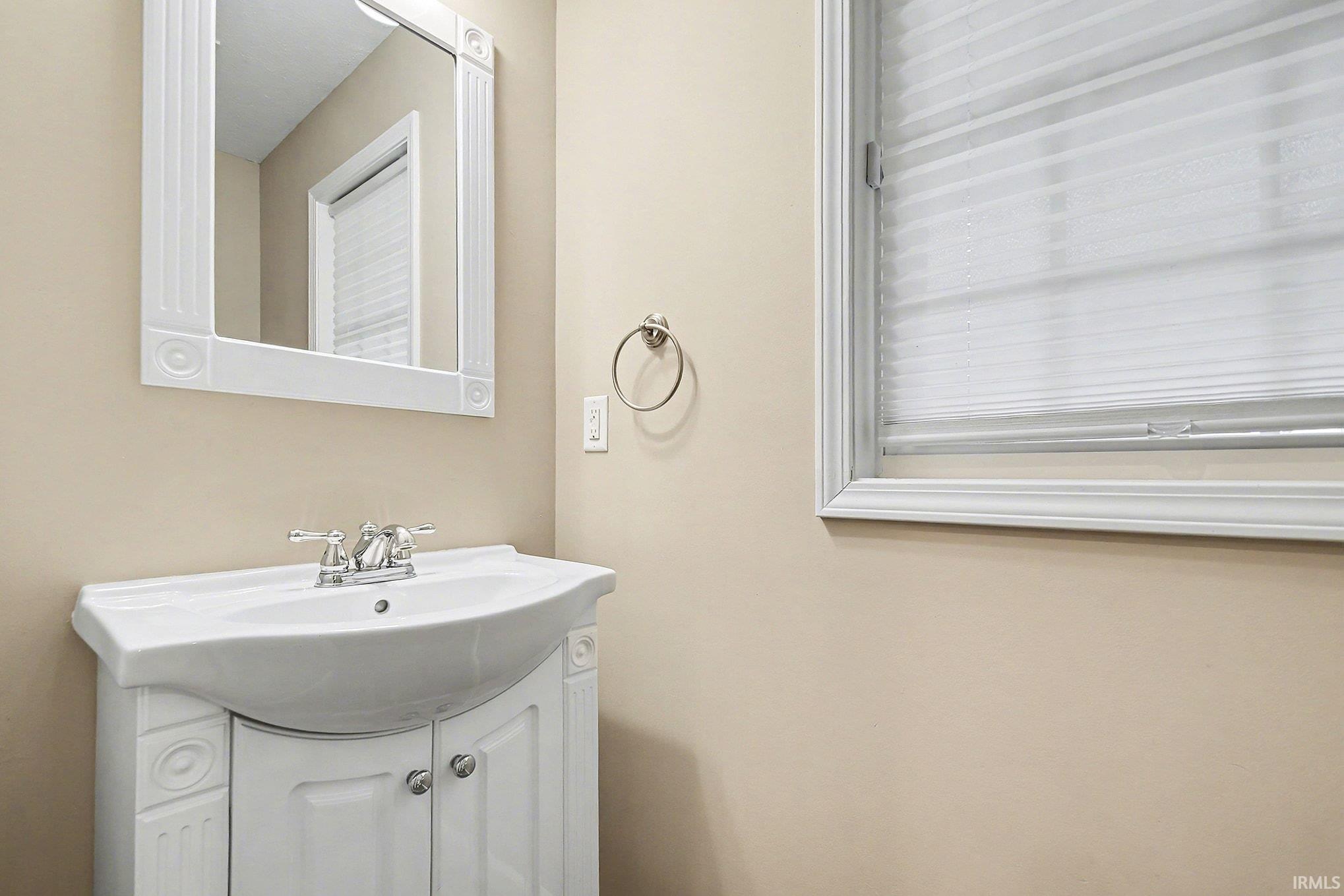 50774 Teall Road Bristol IN 46507