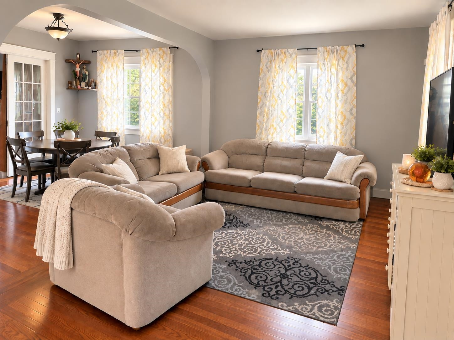 1313 Bissell Street South Bend IN 46617