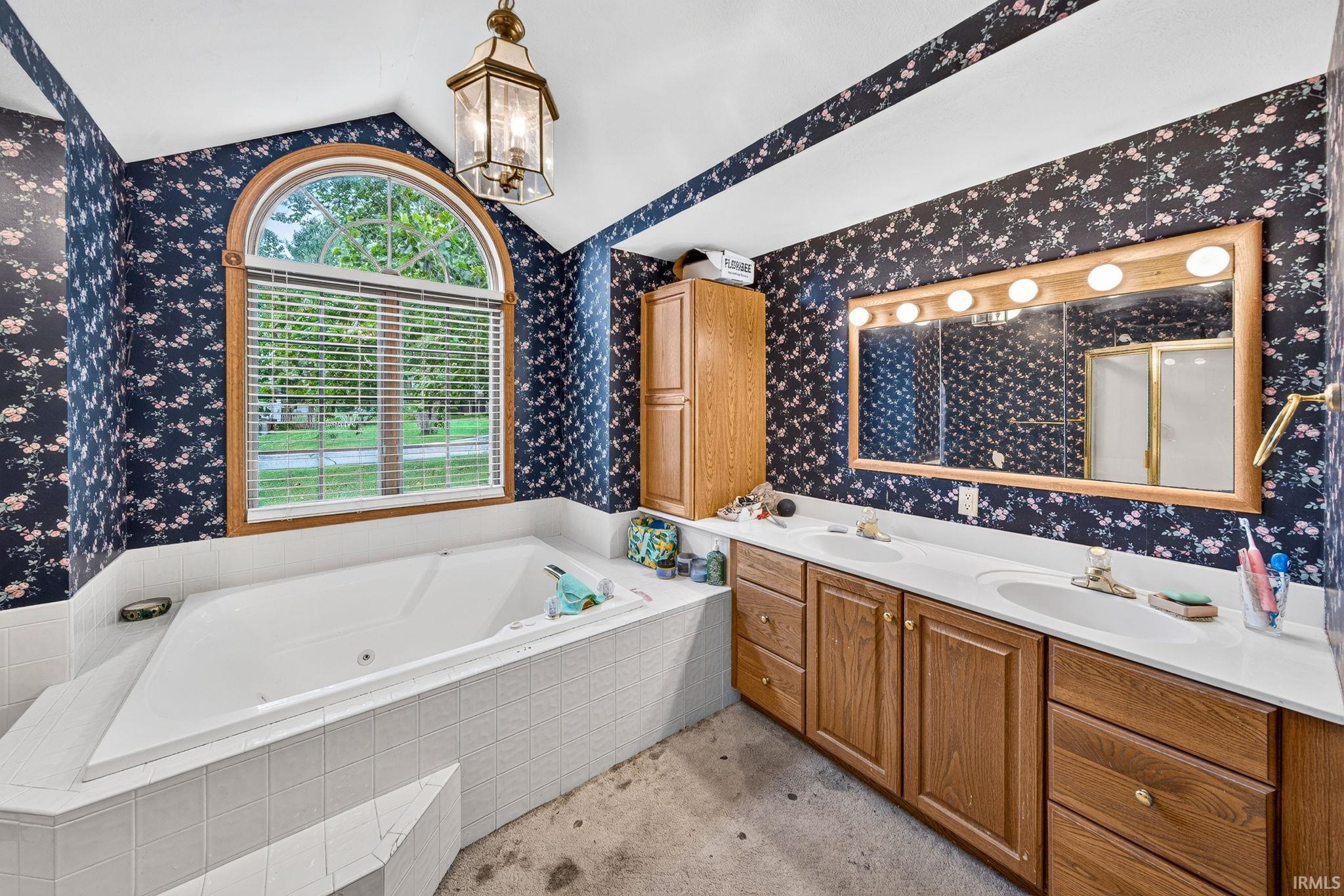 2208 Cambridge Drive Goshen IN 46528
