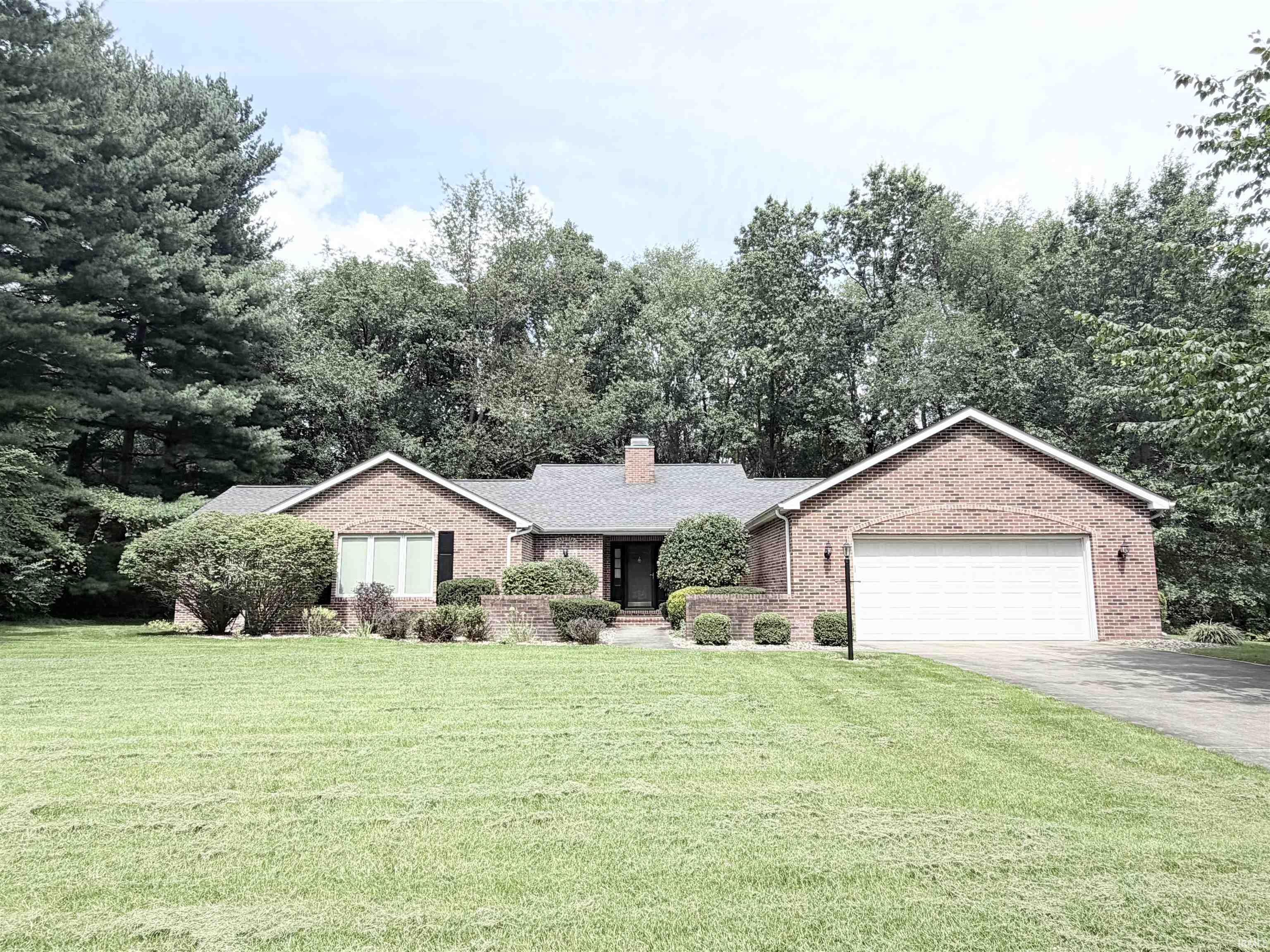 20711 Windrush Court South Bend IN 46614
