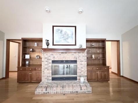 20711 Windrush Court South Bend IN 46614
