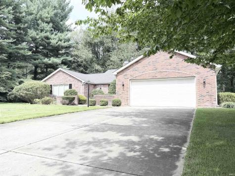 20711 Windrush Court South Bend IN 46614
