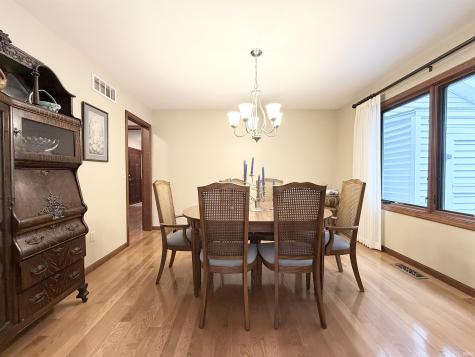20711 Windrush Court South Bend IN 46614