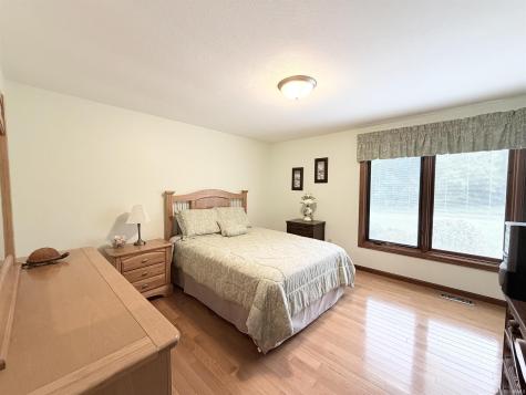 20711 Windrush Court South Bend IN 46614