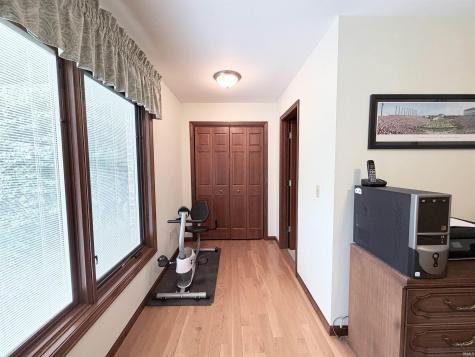 20711 Windrush Court South Bend IN 46614