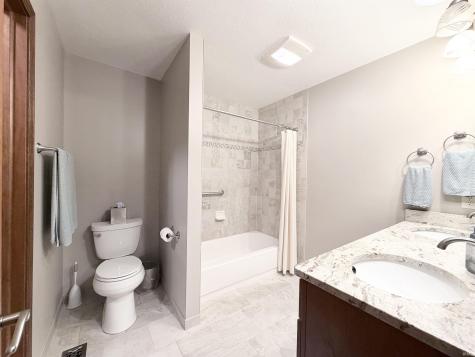 20711 Windrush Court South Bend IN 46614