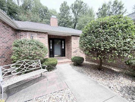 20711 Windrush Court South Bend IN 46614