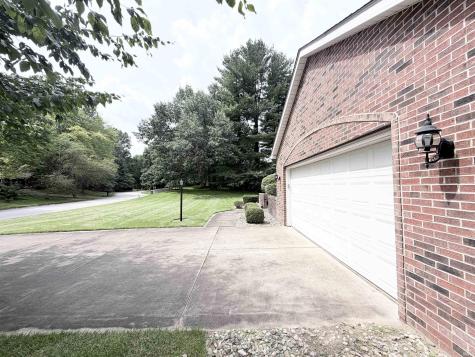 20711 Windrush Court South Bend IN 46614