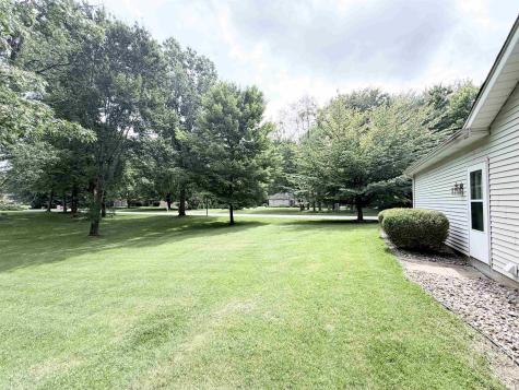 20711 Windrush Court South Bend IN 46614