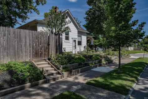 1501 Runnion Avenue Fort Wayne IN 46808