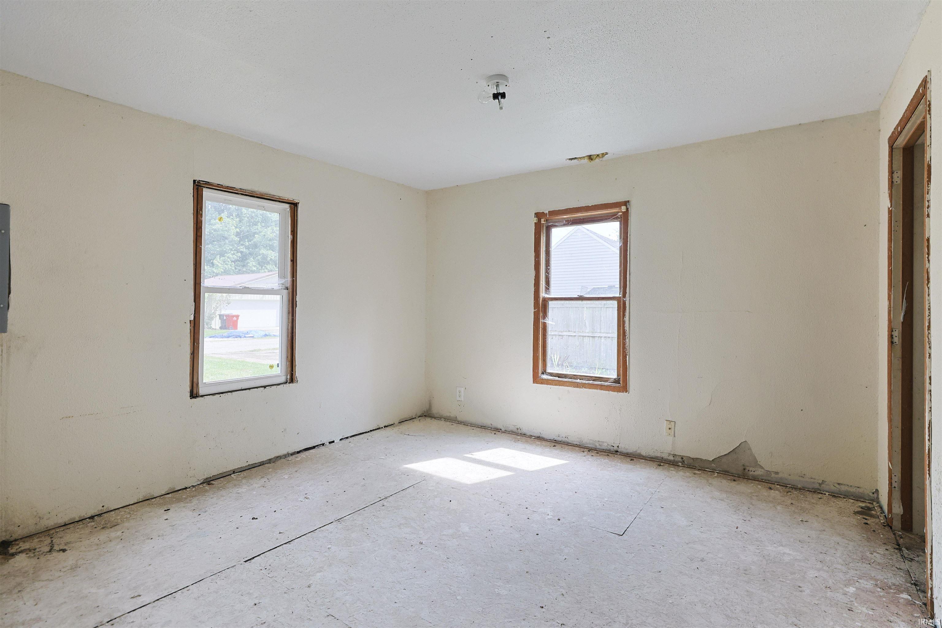 111 N Grand Street Lakeville IN 46536