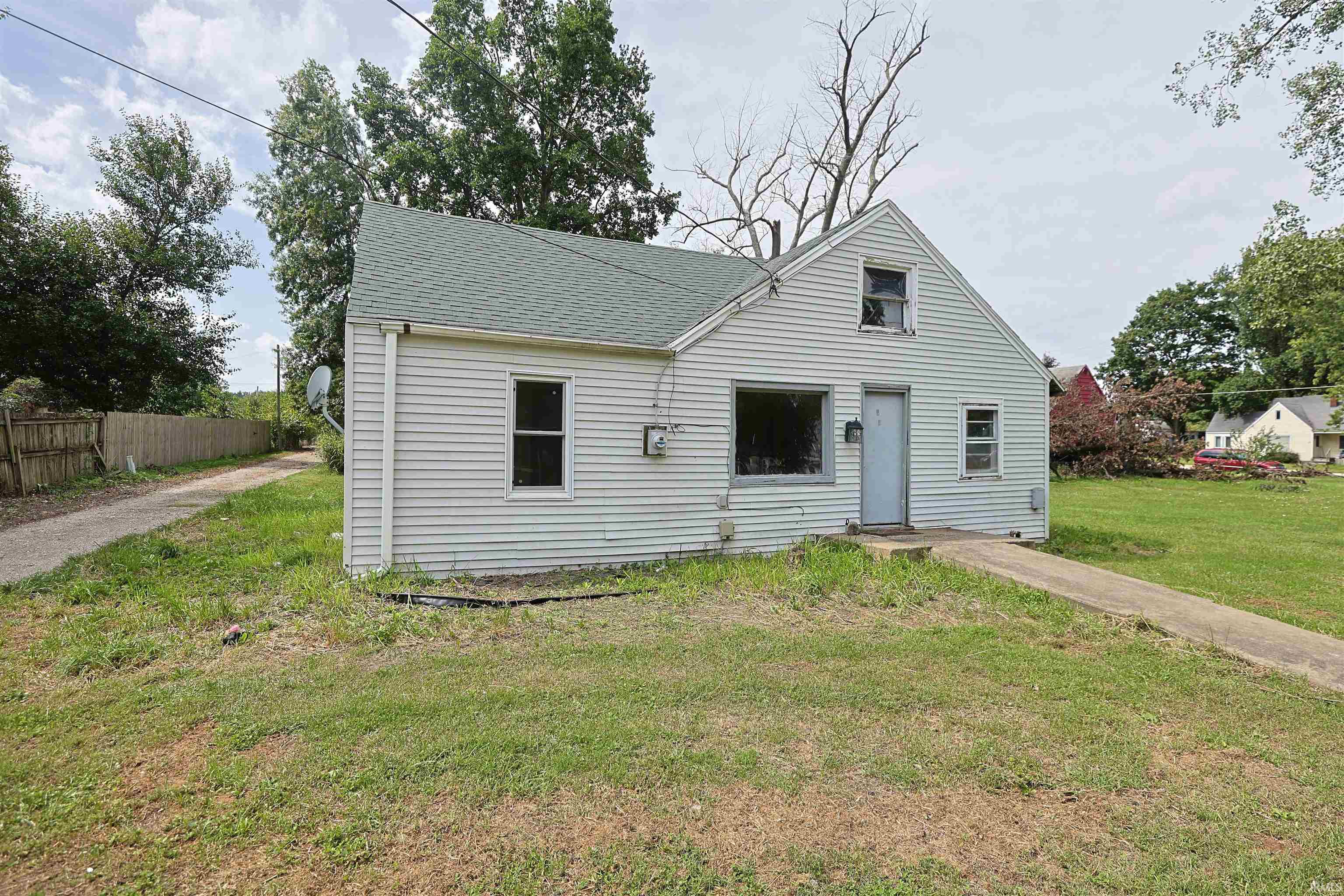 111 N Grand Street Lakeville IN 46536