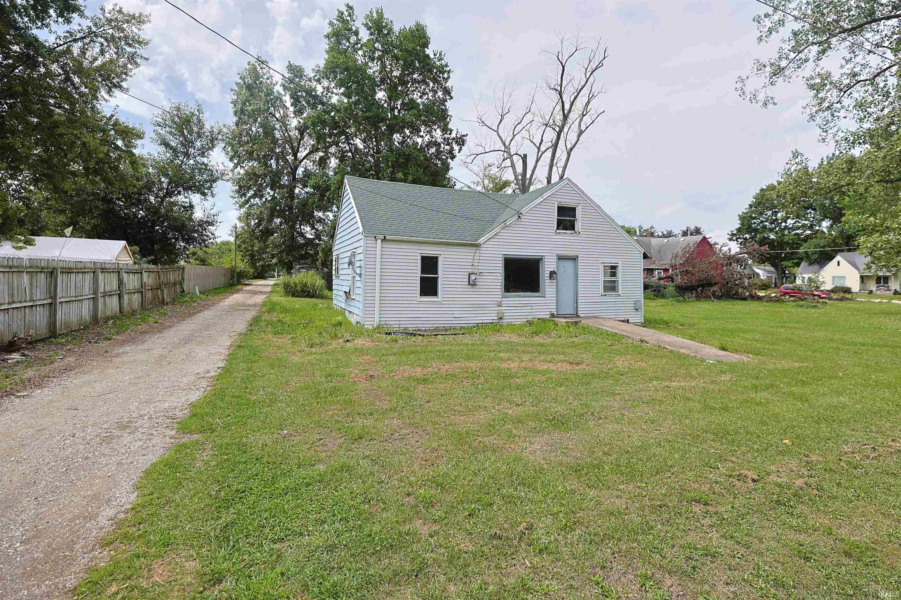 111 N Grand Street Lakeville IN 46536