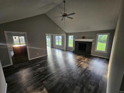 904 Jennifer Drive Ligonier IN 46767