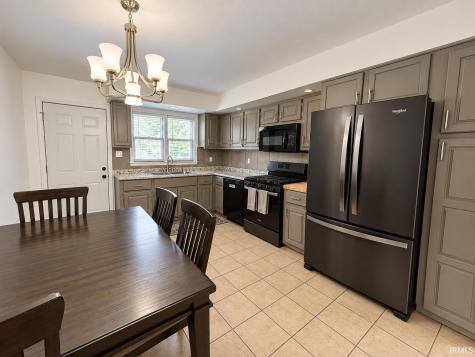 510 E Lowell Avenue Mishawaka IN 46545